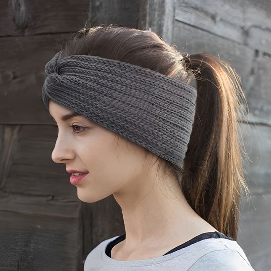 bandeau cheveux gris foncé qui protège